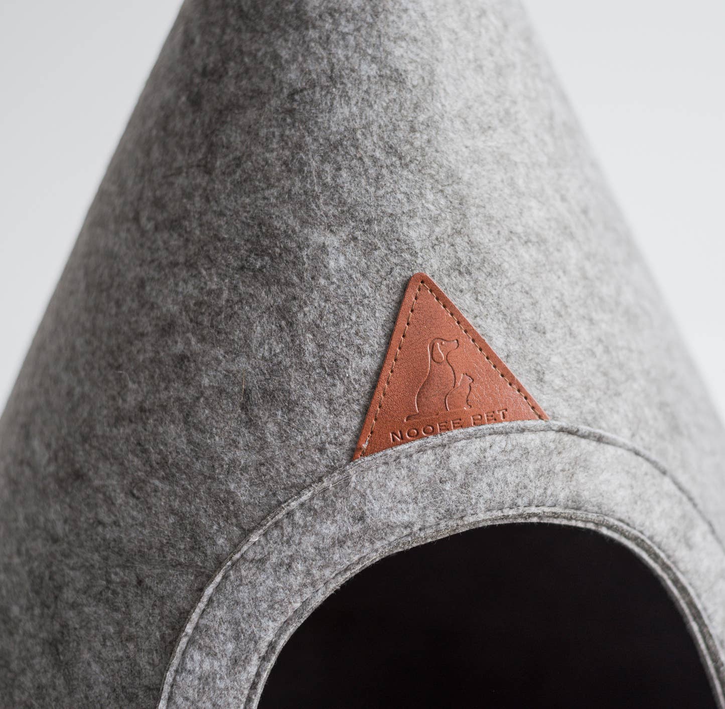 Pet Cave Lucy: Gray - Medium